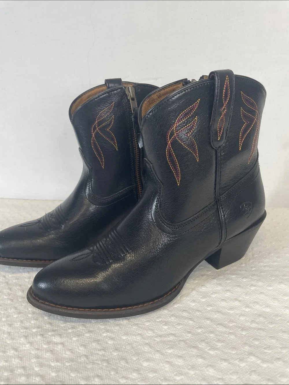 Ariat Darlin Short Western Boot ‘Old Black’W9.5 NWOT